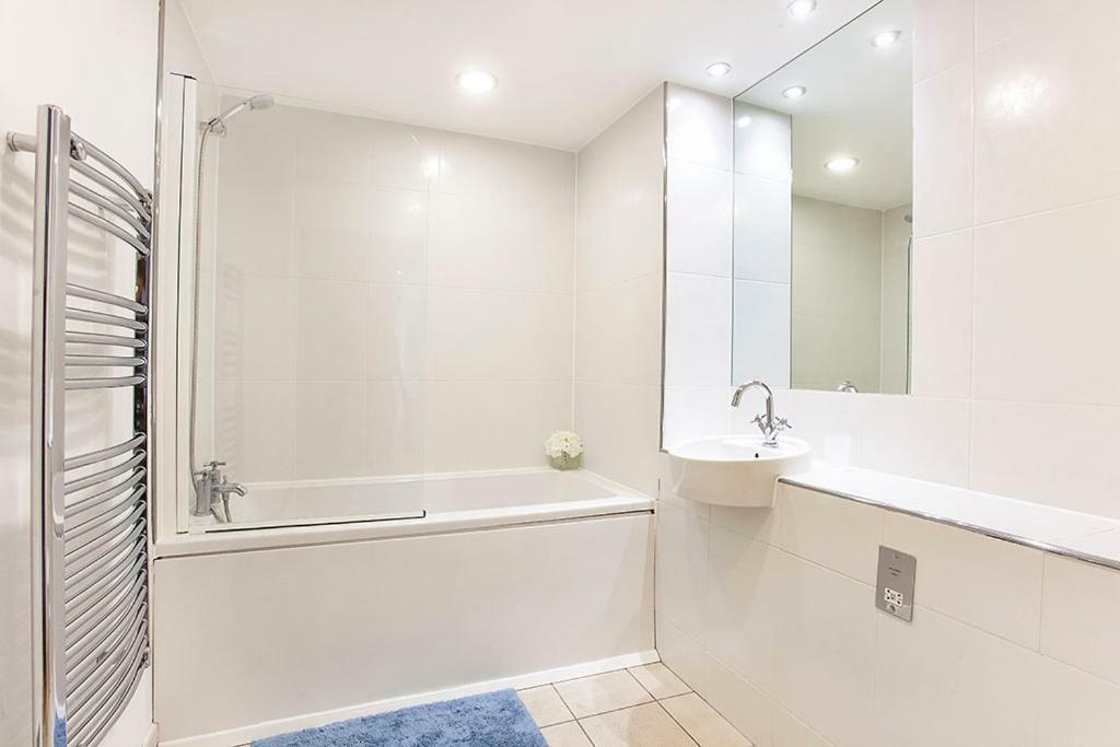 Almanna, Central York, Only 6 Minutes Walk To York Minster Exterior photo